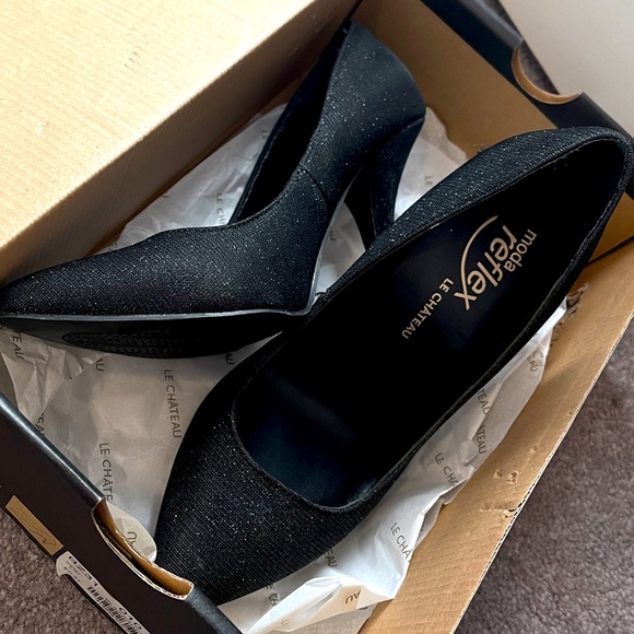 Black Pump Heels | Size 7 - Picture 5 of 6